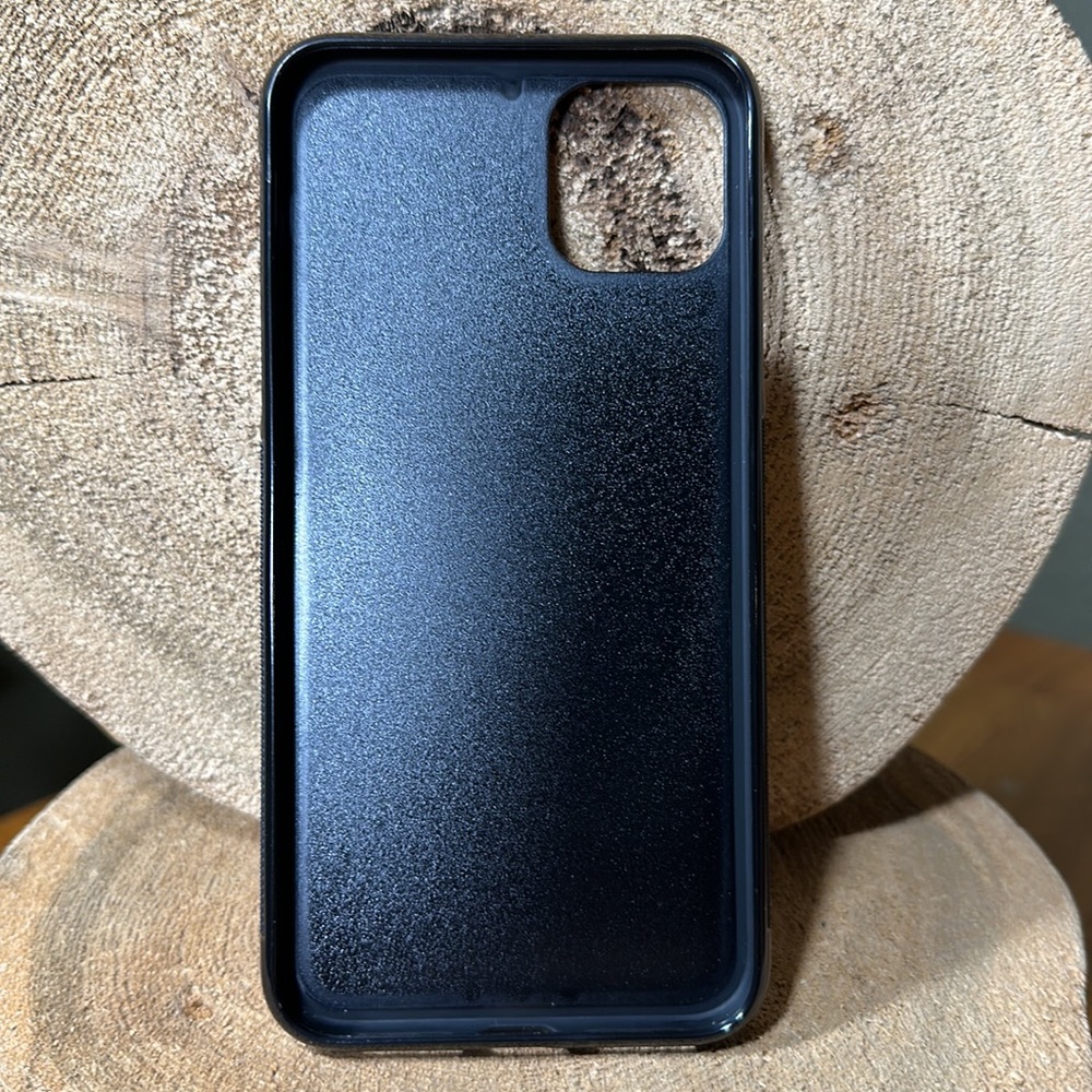 KEYWAY Bear Mountain - iPhone 11 Pro Max Case - Picture 5 of 10